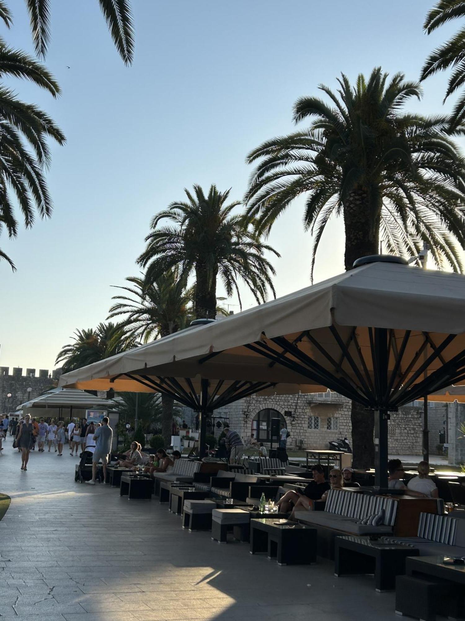 Apartmani Ema Trogir Exterior photo